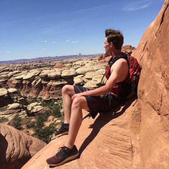 Meet your Posher, Carson - Picture 1 of 1